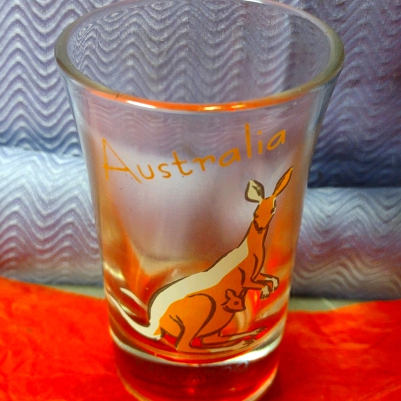 Vintage Australia kangaroo shot glass
